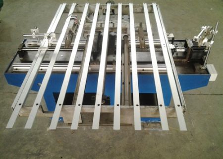 点击查看详细信息<br>标题：数控冲床自动送料机 阅读次数：3347